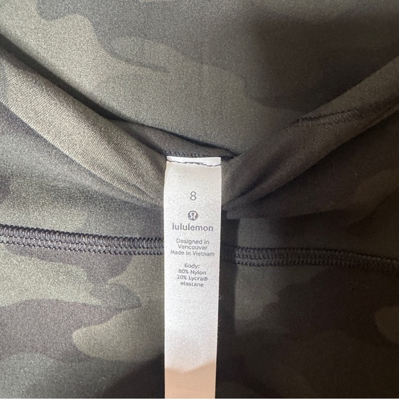 Lululemon Leggings Women's 8 Green Camo Align HR Crop 21” *Nulu - Picture 5 of 7